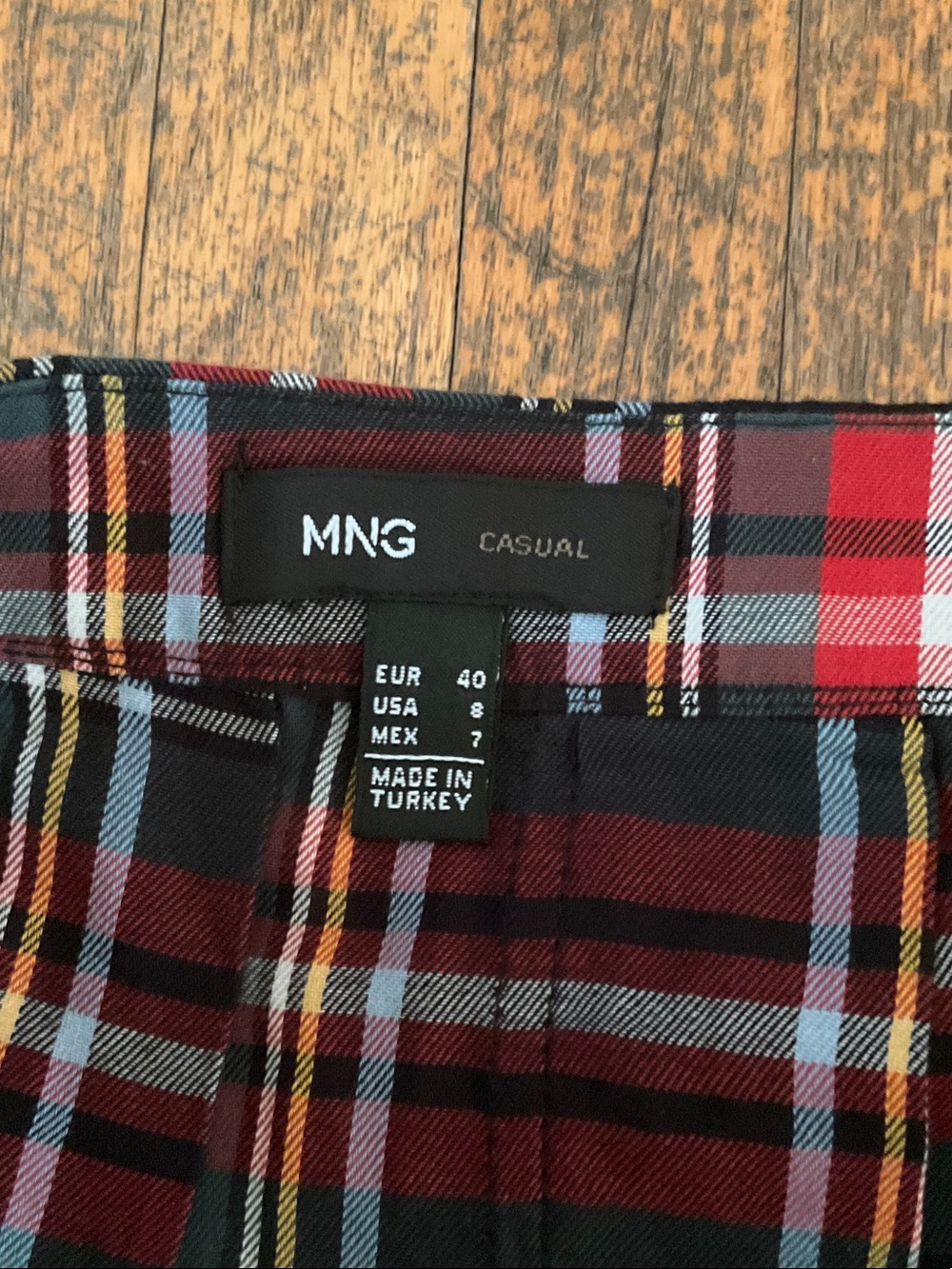 MNG Plaid Pleated Mini Skirt - Red & Navy - Picture 2 of 2
